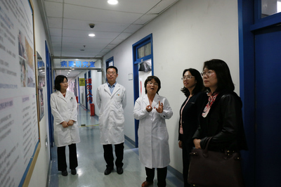 北京清華長庚醫院黨委書記率隊到首都兒科研究所體驗志愿服務